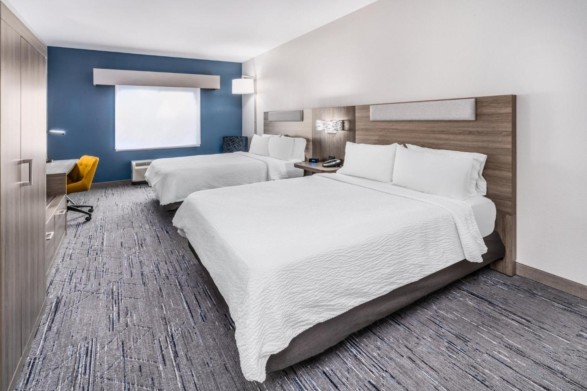 Holiday Inn Express - Colorado Springs - First & Main By Ihg Exterior photo