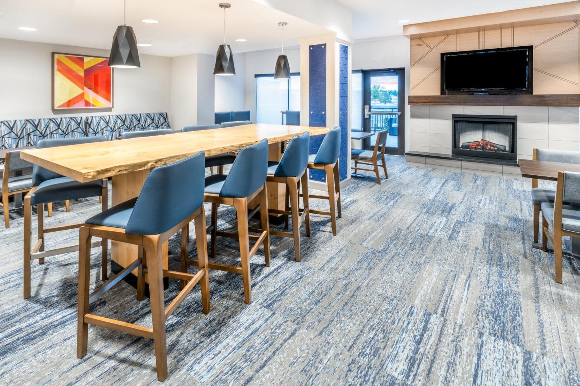 Holiday Inn Express - Colorado Springs - First & Main By Ihg Exterior photo