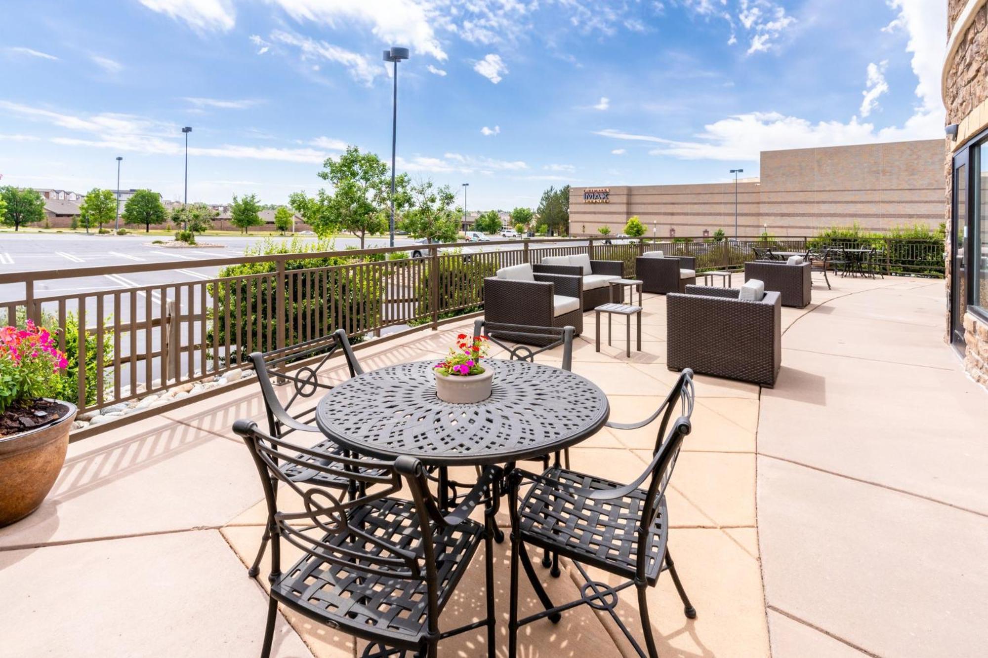 Holiday Inn Express - Colorado Springs - First & Main By Ihg Exterior photo