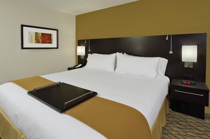 Holiday Inn Express - Colorado Springs - First & Main By Ihg Exterior photo